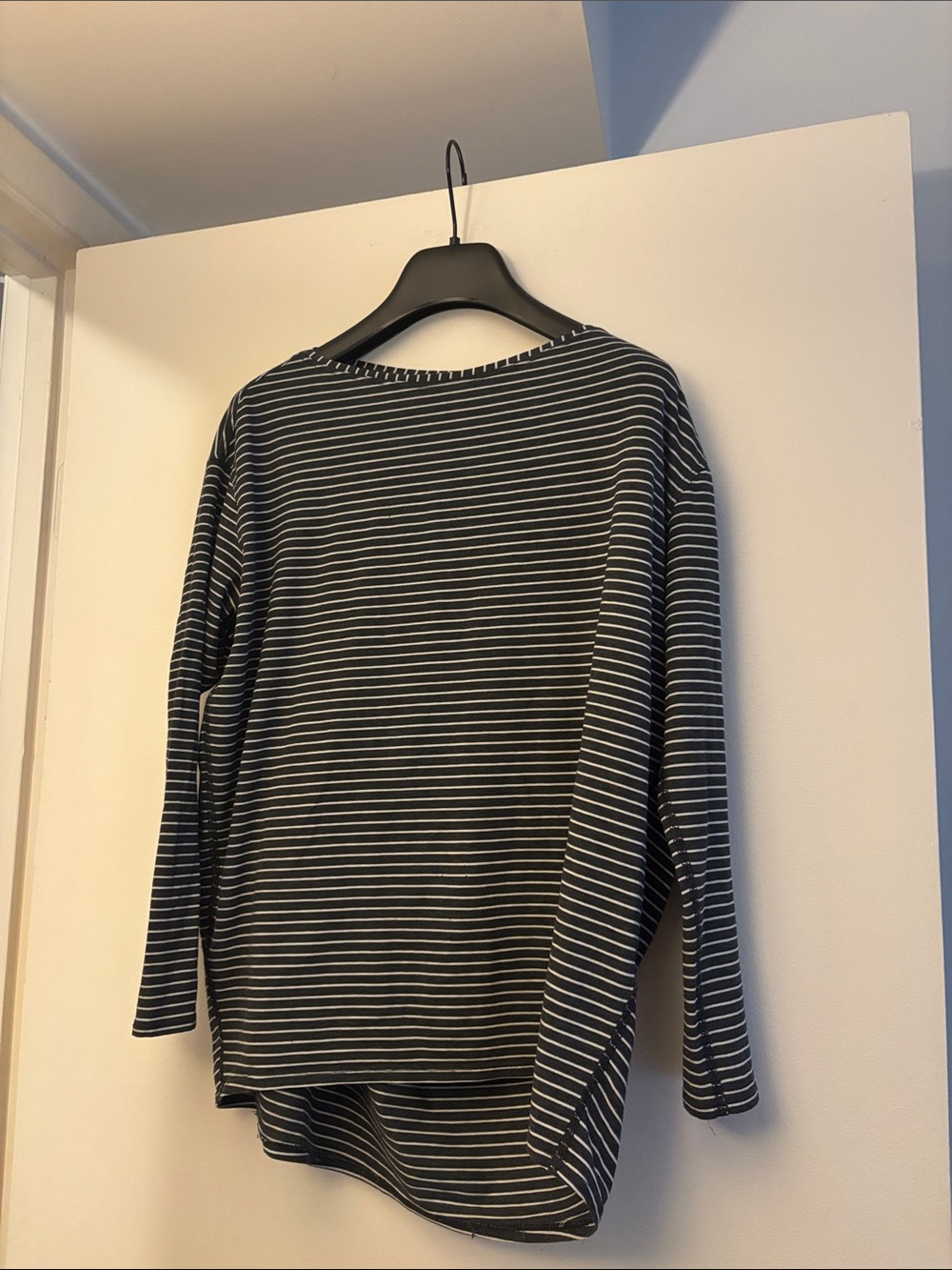 Lululemon Striped Long-Sleeve Women’s Sweater - Black & White
